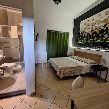 Fontanarossa Airport *